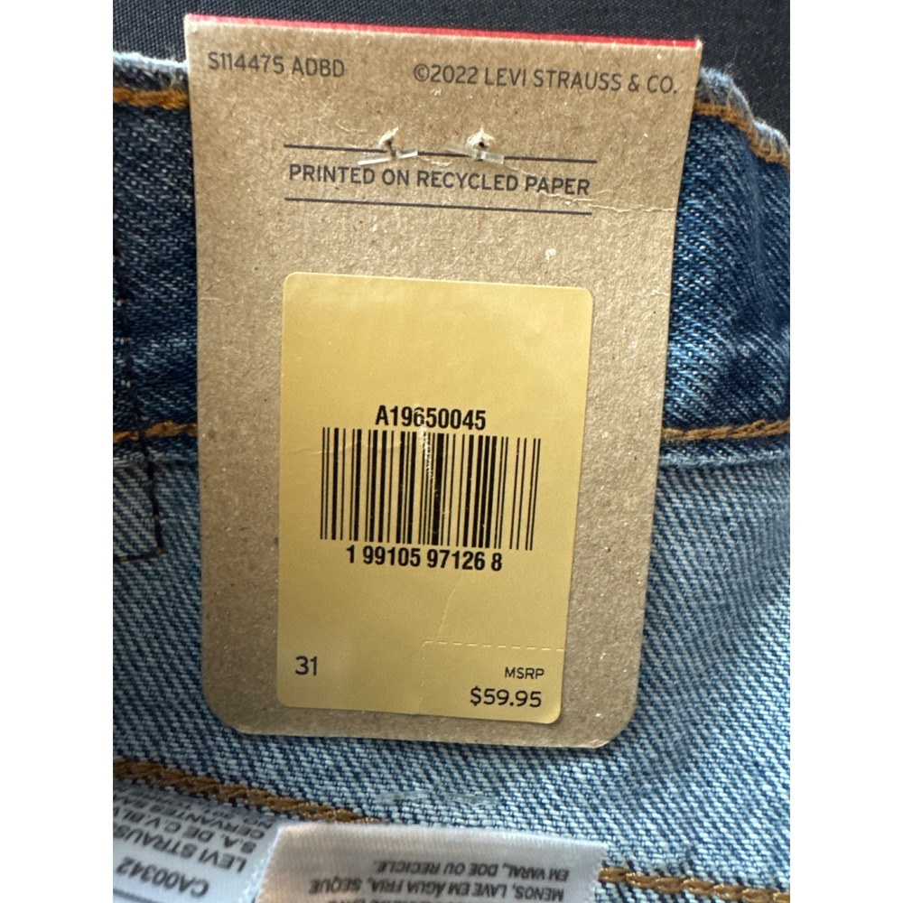 Levi's High Waisted Mom Shorts Medium Wash Denim Blue Size 31 12 A19650045 NEW - Picture 5 of 14